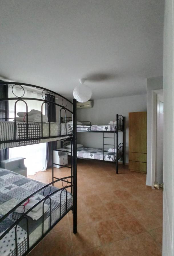 Demis Apartments Сидари Екстериор снимка